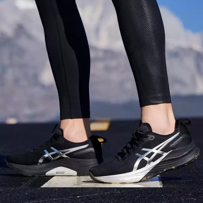 Asics  Men GEL-KAYANO 32 Black - огляд і ціна Running Gear Asics